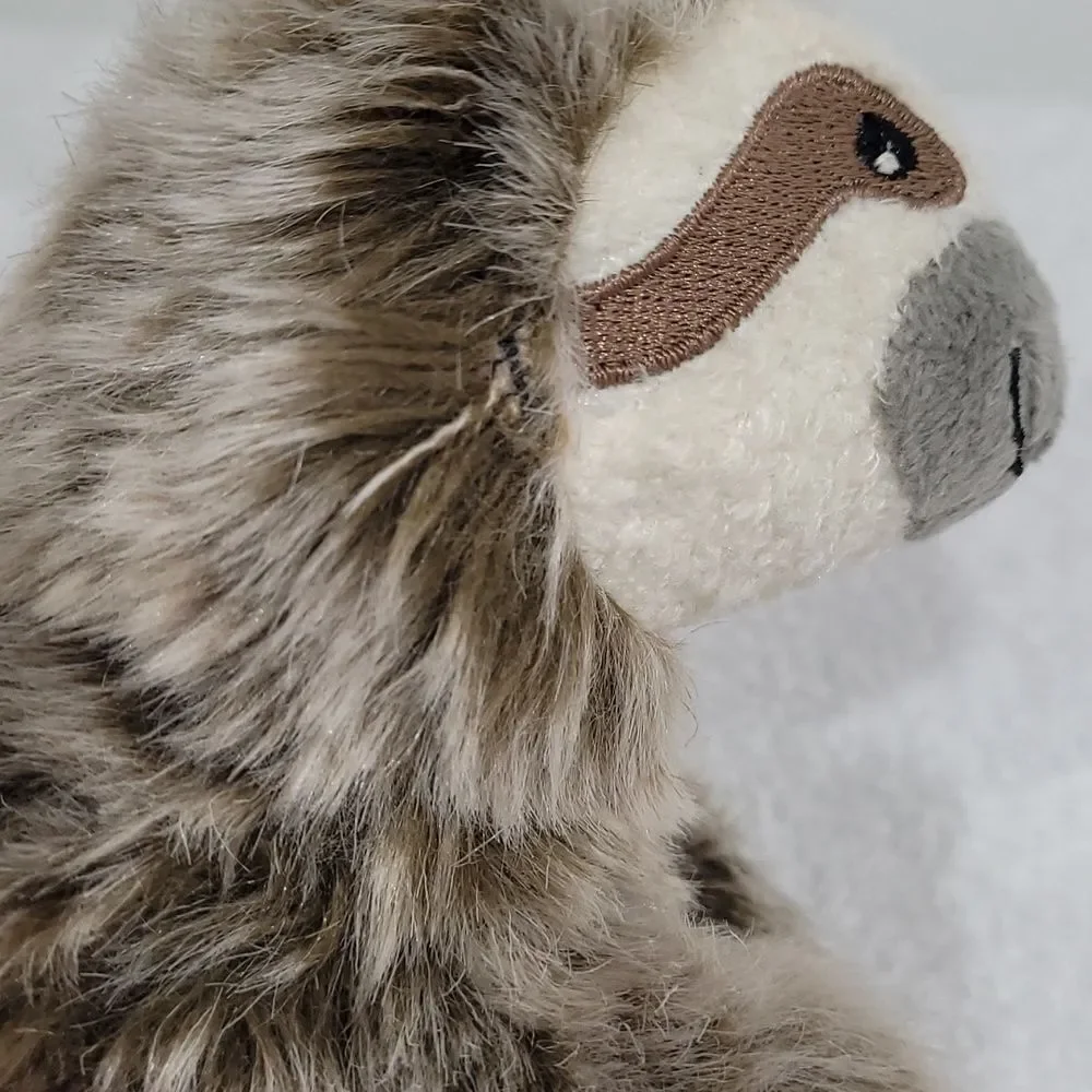 2016 America Girl‎ Lea Clark pet sloth retired
